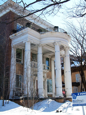 La maison Pollack. 1 Grande Allée Est. Photo Martin Dubois